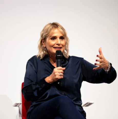 ANTONELLA VIOLA - LA RIVOLUZIONE DELLA CURA